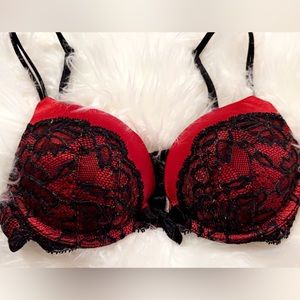 Victoria‘s Secret Bra